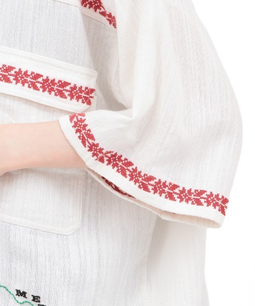 チチカカ(チチカカ)の「Rico 世界の偉人刺繍メンズシャツ(シャツ/ブラウス・レディース・その他1/その他3/その他2・FREE)」の17枚目の写真