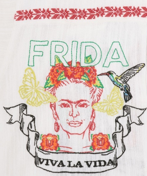 チチカカ(チチカカ)の「Rico 世界の偉人刺繍メンズシャツ(シャツ/ブラウス・レディース・その他1/その他3/その他2・FREE)」の8枚目の写真