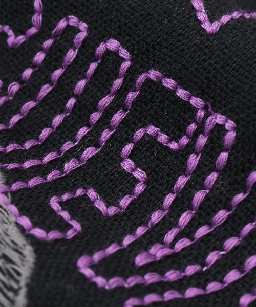 チチカカ(チチカカ)の「Rico 世界の偉人刺繍メンズシャツ(シャツ/ブラウス・レディース・その他1/その他3/その他2・FREE)」の10枚目の写真
