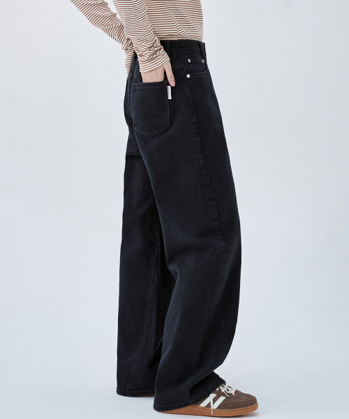 MALOUPE（マロップ）の「9151 カーブドカラー デニムパンツ (ブラック)（デニムパンツ・レディース・ブラック・26/28/30）」の2枚目の写真