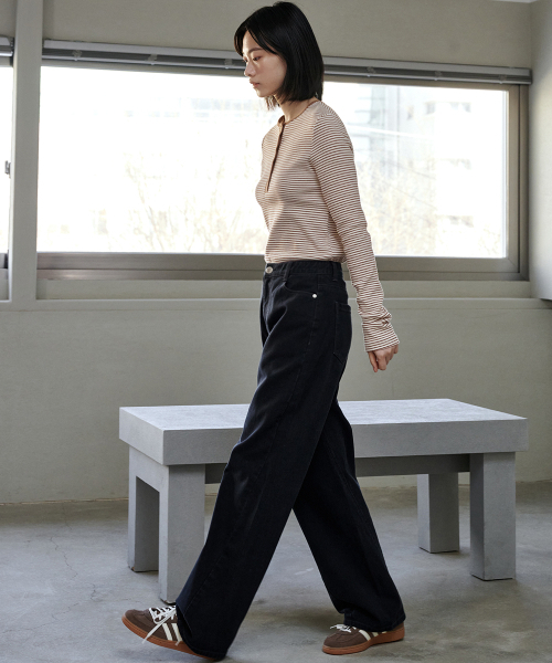 MALOUPE（マロップ）の「9151 カーブドカラー デニムパンツ (ブラック)（デニムパンツ・レディース・ブラック・26/28/30）」の3枚目の写真