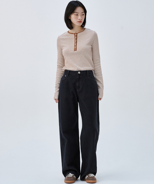 MALOUPE（マロップ）の「9151 カーブドカラー デニムパンツ (ブラック)（デニムパンツ・レディース・ブラック・26/28/30）」の4枚目の写真