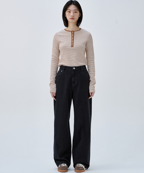 MALOUPE（マロップ）の「9151 カーブドカラー デニムパンツ (ブラック)（デニムパンツ・レディース・ブラック・26/28/30）」の5枚目の写真