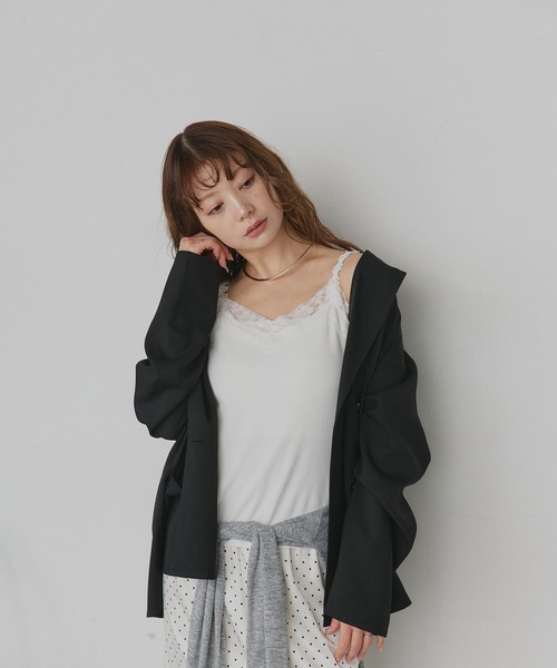 ad thie(アドティエ)の「フラワーレース リブキャミソール(キャミソール・レディース・オフホワイト/ブラック・FREE)」の6枚目の写真