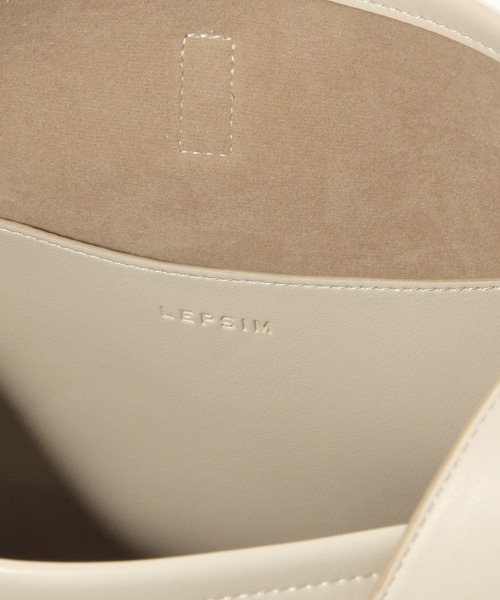 LEPSIM（レプシィム）の「メタルポイントバケツバッグ　645200（トートバッグ・レディース・アイボリー/ブラック・ONE SIZE）」の11枚目の写真