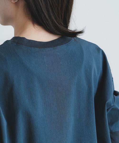 quadro(クオドロ)の「アサレチックポケ付プルオーバー(Tシャツ/カットソー・レディース・チャコール/オフホワイト/グレー/ブルー・FREE)」の8枚目の写真