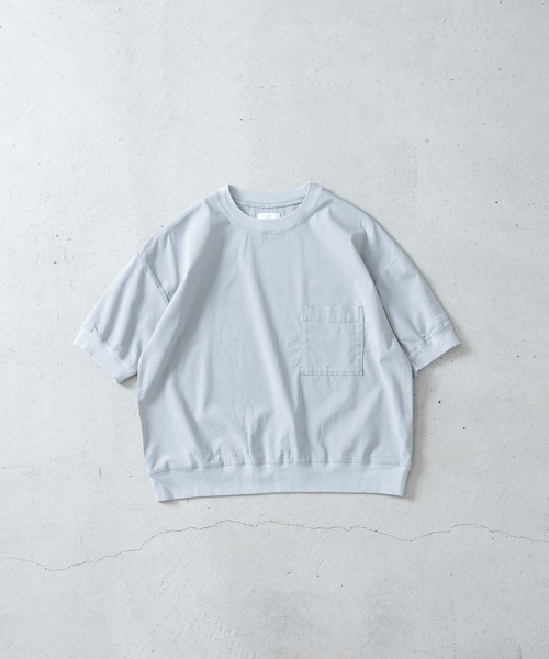 quadro(クオドロ)の「アサレチックポケ付プルオーバー(Tシャツ/カットソー・レディース・チャコール/オフホワイト/グレー/ブルー・FREE)」の12枚目の写真