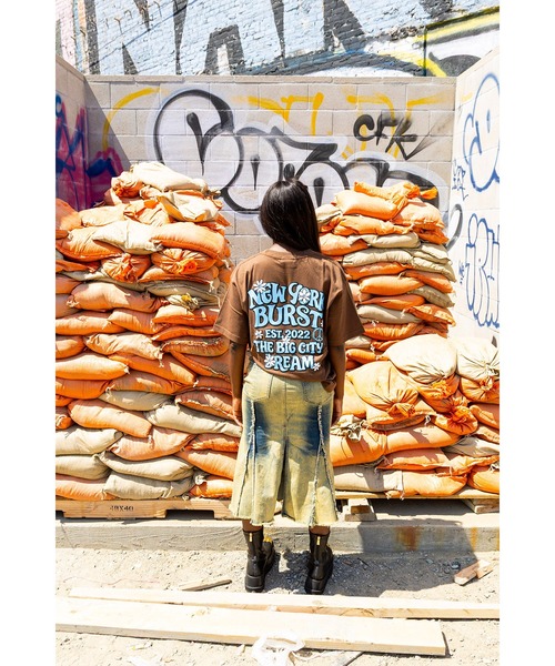 NEW YORK BURST(ニューヨークバースト)の「PEACEFUL NYB T-SHIRT(Tシャツ/カットソー・メンズ・ホワイト/ブラック/ライトブルー/ブラウン・XL/L/M)」の13枚目の写真