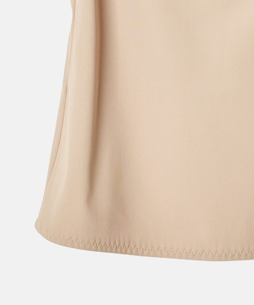 LE CIEL BLEU(ルシェルブルー)の「シームレスブラキャミ / Seamless Bra Cami(キャミソール・レディース・ベージュ/オフホワイト/ブラック・38/36)」の13枚目の写真