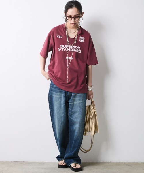 CHIC STYLE(シックスタイル)の「綿100%スリットネックプリントTシャツ<大きいサイズ有>シックスタイル(Tシャツ/カットソー・レディース・スミクロ/ボルドー・M/L/LL/3L/4L/5L)」の20枚目の写真