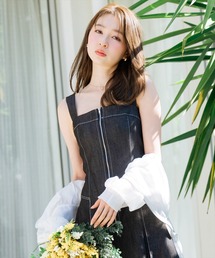 ステッチデザインフロントZIPワンピース