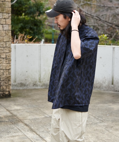 NO NEED（ノーニード）の「AIRレギュラーシャツ（シャツ/ブラウス・メンズ・ブラック/ベージュ/ネイビー/オリーブ・LL）」の6枚目の写真