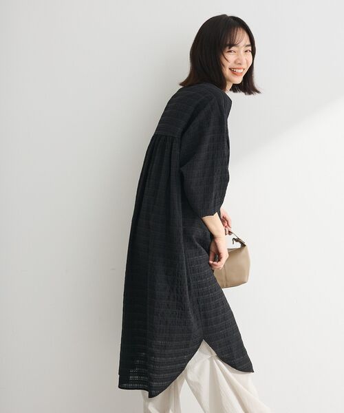 Green Parks(グリーンパークス)の「シアーチェックシャツワンピース(シャツワンピース・レディース・オレンジ/ブラック/オフホワイト・FREE)」の19枚目の写真