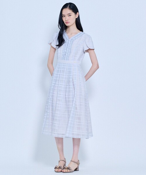 TOCCA（トッカ）の「FLOATING CHECK ドレス（ワンピース・レディース・ブラック系5/グレー系5・0/4/6/2）」の10枚目の写真
