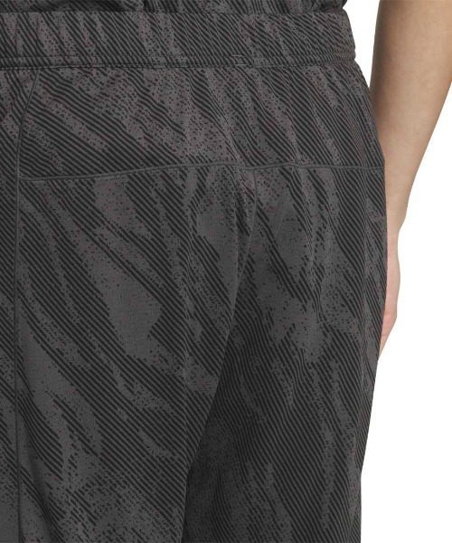 adidas(アディダス)の「アディダス adidas テック エッセンシャルズ クール タッチ レギュラーフィット カモ AOP 9インチ ショーツ(その他パンツ・メンズ・オリーブ/ブルー/ダークグレー・S/M/L/LL/3L)」の9枚目の写真