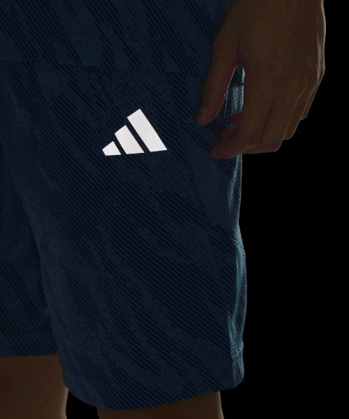 adidas(アディダス)の「アディダス adidas テック エッセンシャルズ クール タッチ レギュラーフィット カモ AOP 9インチ ショーツ(その他パンツ・メンズ・オリーブ/ブルー/ダークグレー・S/M/L/LL/3L)」の13枚目の写真