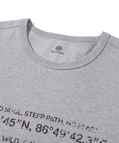 KALAPATTHAR（カラパタール）の「KP SIGNATURE GRAPHICS SHORT-SLEEVED T-SHIRT - MELANGE GREY（Tシャツ/カットソー・メンズ・その他・LARGE/X-LARGE/MEDIUM）」の6枚目の写真