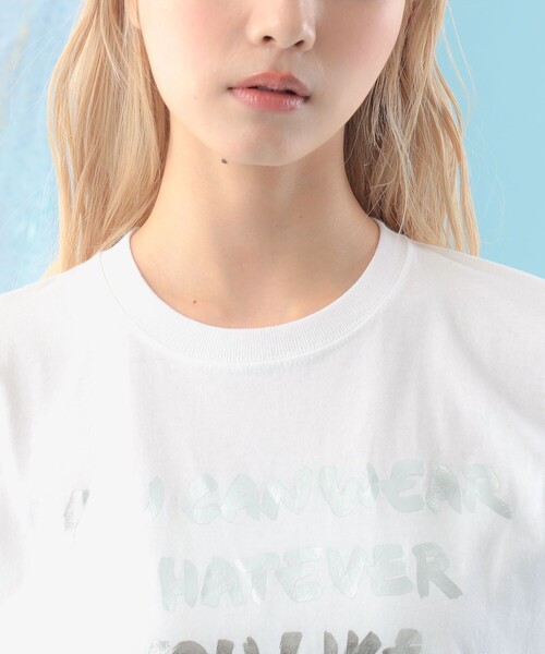 CAROLINA GLASER(カロリナ グレイサー)の「メッセージ Tシャツ 旅行 主役トップス 映え 大人ガーリー(Tシャツ/カットソー・レディース・ホワイト/ブラック・MEDIUM/SMALL)」の7枚目の写真