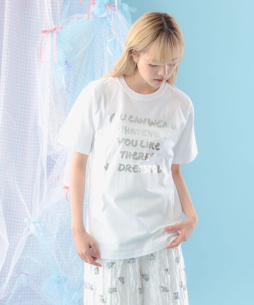 CAROLINA GLASER(カロリナ グレイサー)の「メッセージ Tシャツ 旅行 主役トップス 映え 大人ガーリー(Tシャツ/カットソー・レディース・ホワイト/ブラック・MEDIUM/SMALL)」の10枚目の写真