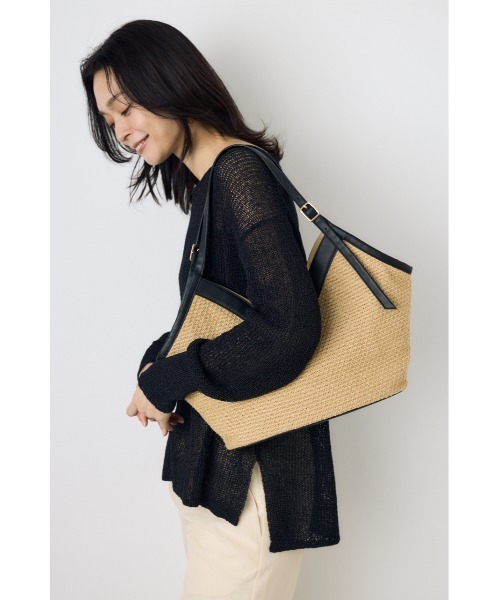 AZUL by moussy(アズールバイマウジー)の「フェイクレザーパイピング雑材トートバッグ(ショルダーバッグ・レディース・キャメル/ブラック・FREE)」の19枚目の写真