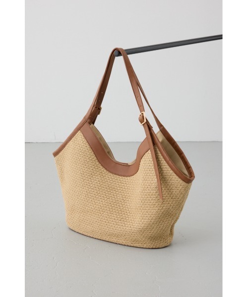 AZUL by moussy(アズールバイマウジー)の「フェイクレザーパイピング雑材トートバッグ(ショルダーバッグ・レディース・キャメル/ブラック・FREE)」の11枚目の写真