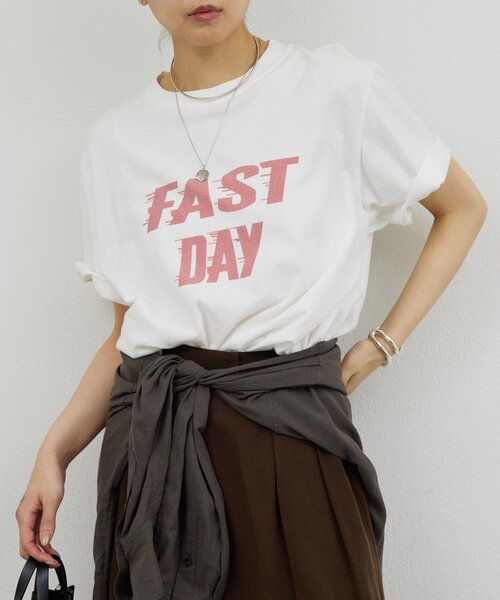 GALLARDAGALANTE(ガリャルダガランテ)の「【REMI RELIEF】【HARD SP加工20】天竺レギュラーTee/別注(Tシャツ/カットソー・レディース・オフホワイト/ピンク・MEDIUM)」の1枚目の写真