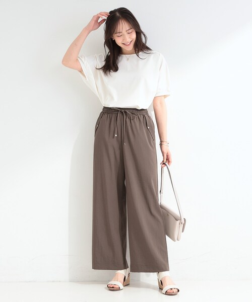 SHOO・LA・RUE(シューラルー)の「【ひんやり/洗濯後しわになりにくい】インせず着られる さらっとタッチのドルマンブラウス(シャツ/ブラウス・レディース・ネイビー/ベビーピンク/イエロー系その他/ブルー/グレー/オフホワイト・00)」の20枚目の写真