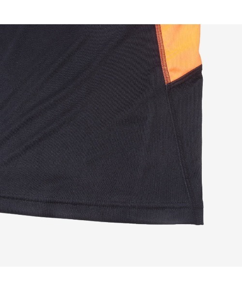 Reebok(リーボック)の「ラン タンクトップ / ID RUN TANK(タンクトップ・メンズ・ブルー/ブラック系その他/ブラック・X-LARGE/SMALL/MEDIUM/LARGE)」の6枚目の写真