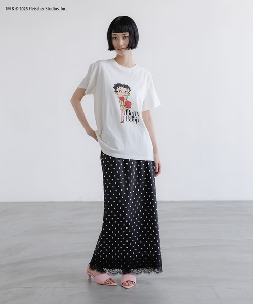 LOWRYS FARM（ローリーズファーム）の「Ｂｅｔｔｙ　ＴＥＥ  666051（Tシャツ/カットソー・レディース・ネイビー/オフホワイト・FREE）」の3枚目の写真