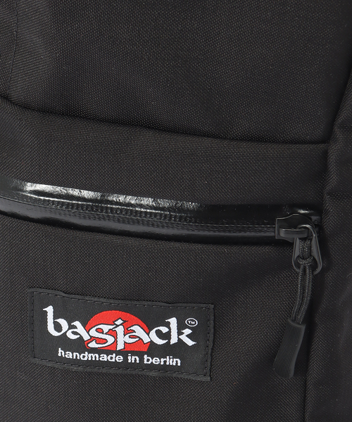 BAGJACK(バッグジャック)の「bagjack / バッグジャック daypack M(バックパック/リュック・メンズ・ブラック・FREE)」の8枚目の写真