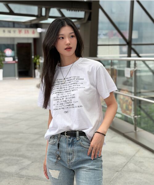CHICKS(チックス)の「アッセンブルレタリングオーバー半袖ホワイト(Tシャツ/カットソー・レディース・ホワイト・ONE SIZE/TWO)」の11枚目の写真