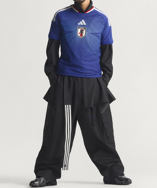 adidas（アディダス）の「adidas（アディダス）W-CUP 2026/27 JFA HOME AUTHENTIC（Tシャツ/カットソー・メンズ・ネイビー・X-LARGE/LARGE/MEDIUM）」の3枚目の写真
