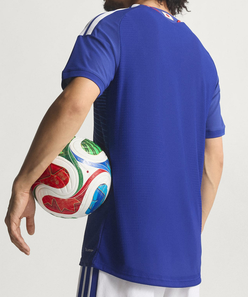 adidas（アディダス）の「adidas（アディダス）W-CUP 2026/27 JFA HOME AUTHENTIC（Tシャツ/カットソー・メンズ・ネイビー・X-LARGE/LARGE/MEDIUM）」の4枚目の写真