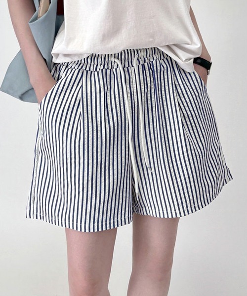 DAY CLOSET(デイ クローゼット)の「【くしゅっと涼し気シボ加工/ゴム&紐調節可】ストライプ柄 ルーム ショートパンツ レディース(ルームウェア/パジャマ・レディース・グリーン/カーキ/ブルー/レッド/ブラウン/ブラック・M/L)」の5枚目の写真