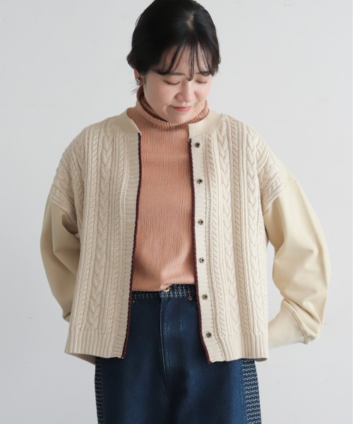 NOMBRE IMPAIR(ノンブルアンペール)の「【予約】ケーブル×裏毛コンビ ショートカーディガン(カーディガン/ボレロ・レディース・ベージュ/グレー・FREE)」の2枚目の写真