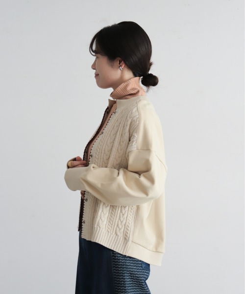 NOMBRE IMPAIR(ノンブルアンペール)の「【予約】ケーブル×裏毛コンビ ショートカーディガン(カーディガン/ボレロ・レディース・ベージュ/グレー・FREE)」の16枚目の写真