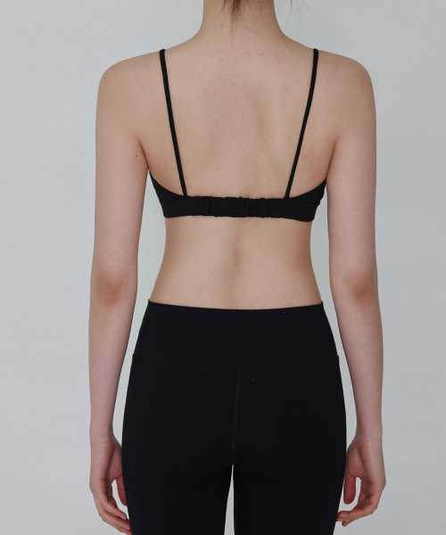 DEVIWEAR(デヴィウェア)の「シェリングVネックブラトップ DEVI-TS0059-ブラック(チューブトップ・レディース・ブラック・SMALL/MEDIUM/LARGE)」の3枚目の写真