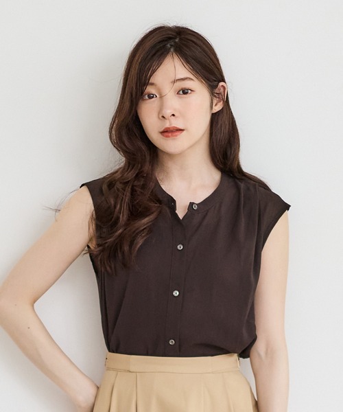 12Twelve Agenda（トゥエルブ　アジェンダ）の「シアーシャツインナー付プルオーバー（Tシャツ/カットソー・レディース・オフホワイト/ブラック/ブラウン・M）」の7枚目の写真
