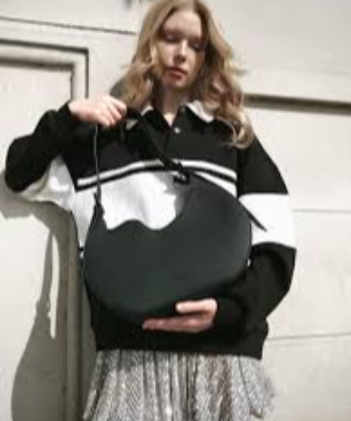GASTON LUGA(ガストンルーガ)の「GASTON LUGA/ガストンルーガ/Mila Bag(ショルダーバッグ・レディース・ブラウン/ブラック/クリーム・F)」の8枚目の写真