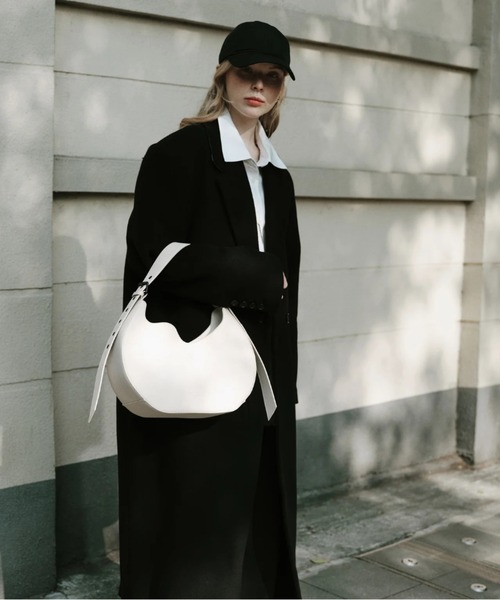 GASTON LUGA(ガストンルーガ)の「GASTON LUGA/ガストンルーガ/Mila Bag(ショルダーバッグ・レディース・ブラウン/ブラック/クリーム・F)」の13枚目の写真