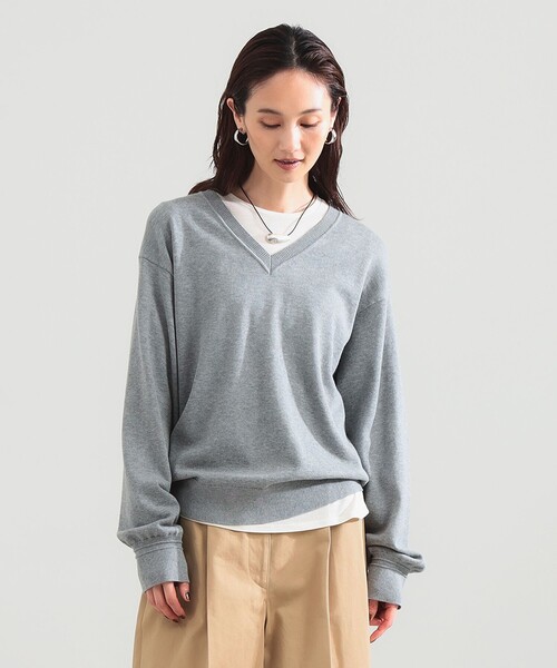 Demi-Luxe BEAMS(デミルクス ビームス)の「コットンウール Vネック ニット(ニット/セーター・レディース・ブラック/グレー・ONE SIZE)」の6枚目の写真