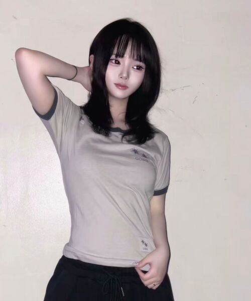 COIRIS（コイリス）の「モレンテボタンリンガー半袖Tシャツ（2カラー）（Tシャツ/カットソー・レディース・チャコールグレー/ネイビー・FREE）」の17枚目の写真