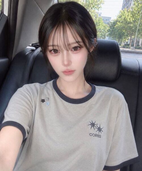 COIRIS（コイリス）の「モレンテボタンリンガー半袖Tシャツ（2カラー）（Tシャツ/カットソー・レディース・チャコールグレー/ネイビー・FREE）」の19枚目の写真