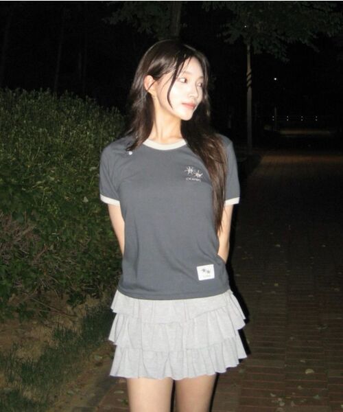 COIRIS（コイリス）の「モレンテボタンリンガー半袖Tシャツ（2カラー）（Tシャツ/カットソー・レディース・チャコールグレー/ネイビー・FREE）」の20枚目の写真