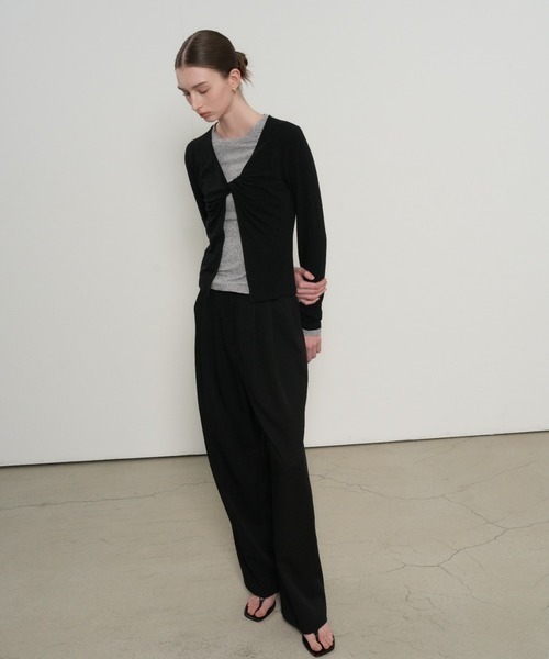 GENERAL IDEA(ジェネラルアイデア)の「GENERAL IDEA/ジェネラルアイディア LAYERED TWIST T-SHIRTS レイヤードツイスト長袖Tシャツ ドッキング 重ね着風 レディース 秋 秋服 2026年秋冬(Tシャツ/カットソー・レディース・チャコール/ブラック・S/M/XL/L)」の7枚目の写真