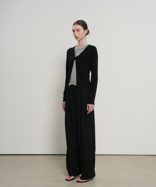 GENERAL IDEA(ジェネラルアイデア)の「GENERAL IDEA/ジェネラルアイディア LAYERED TWIST T-SHIRTS レイヤードツイスト長袖Tシャツ ドッキング 重ね着風 レディース 秋 秋服 2026年秋冬(Tシャツ/カットソー・レディース・チャコール/ブラック・S/M/XL/L)」の12枚目の写真