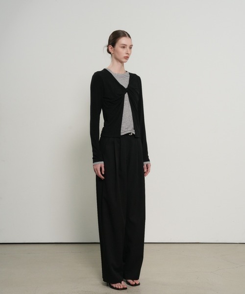 GENERAL IDEA(ジェネラルアイデア)の「GENERAL IDEA/ジェネラルアイディア LAYERED TWIST T-SHIRTS レイヤードツイスト長袖Tシャツ ドッキング 重ね着風 レディース 秋 秋服 2026年秋冬(Tシャツ/カットソー・レディース・チャコール/ブラック・S/M/XL/L)」の18枚目の写真