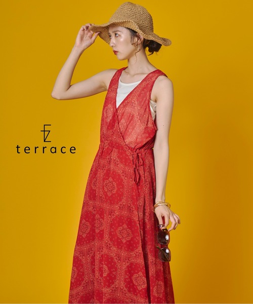 terrace（テラス）の「アソート柄プリントカシュクールマキシワンピース（ワンピース・レディース・レッド/アッシュブラウン/ブラック・FREE）」の2枚目の写真