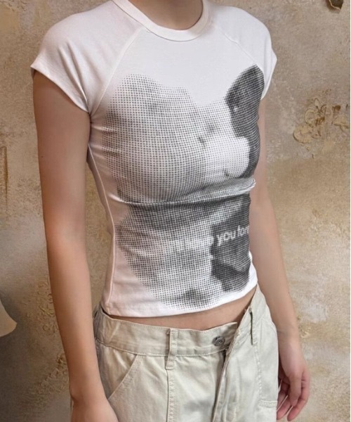 Vipoa(ヴィポア)の「vintage like short T-shirt(Tシャツ/カットソー・レディース・グレー/ホワイト・FREE)」の3枚目の写真