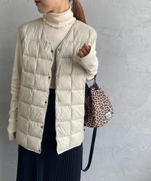 JEANS FACTORY （ジーンズファクトリー）の「【WEB先行予約】[TAION/タイオン] Vネック インナーダウンベスト(WEB限定)（ダウンベスト）」